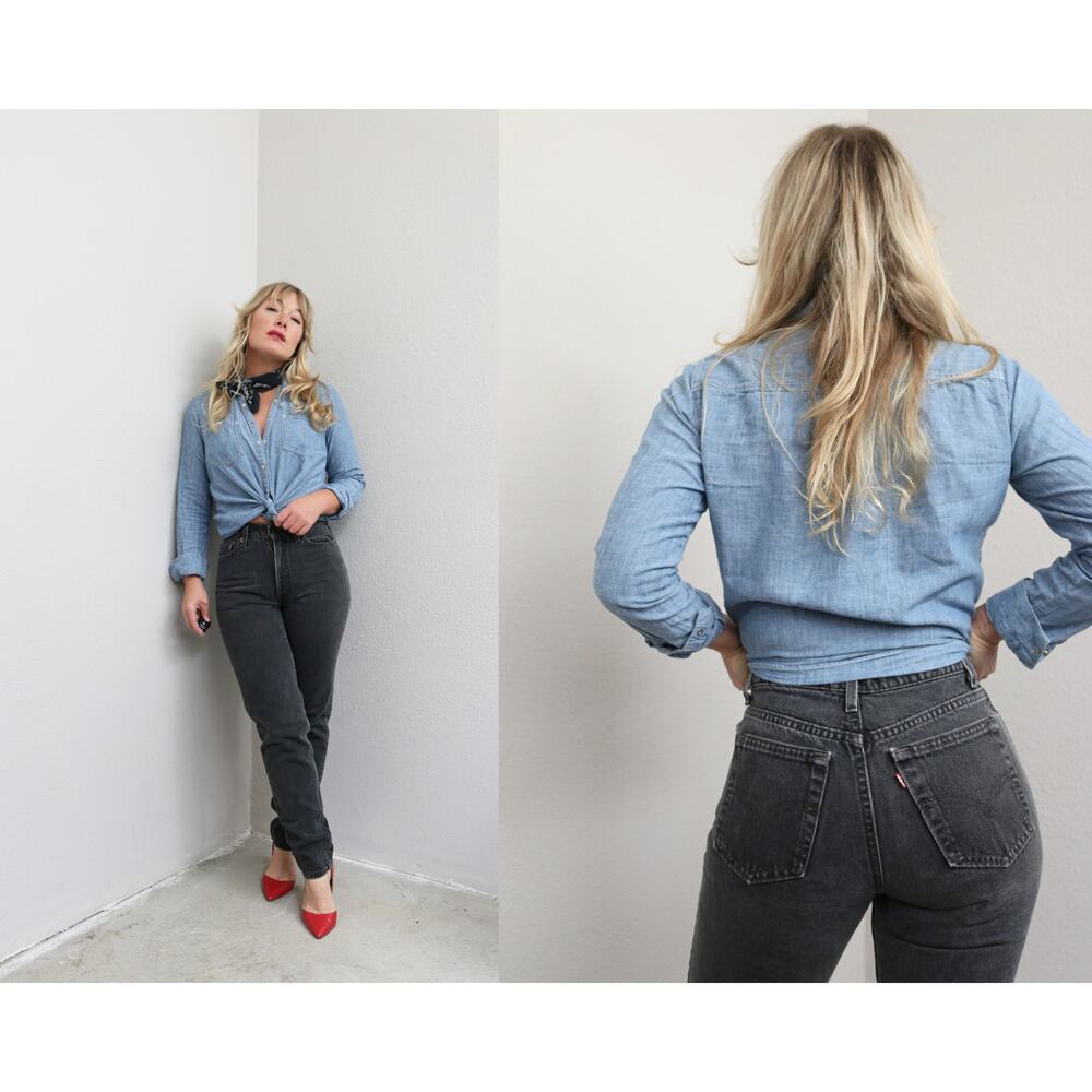 1990's Vintage Levi's 521 Tapered Leg Black Jeans ~ Women's XXS XS 25" 26" Waist